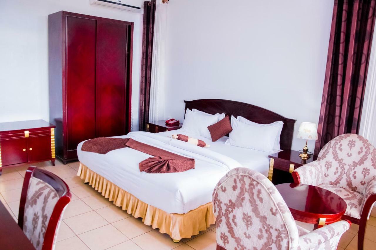 Quiet Haven Hotel Кигали Экстерьер фото