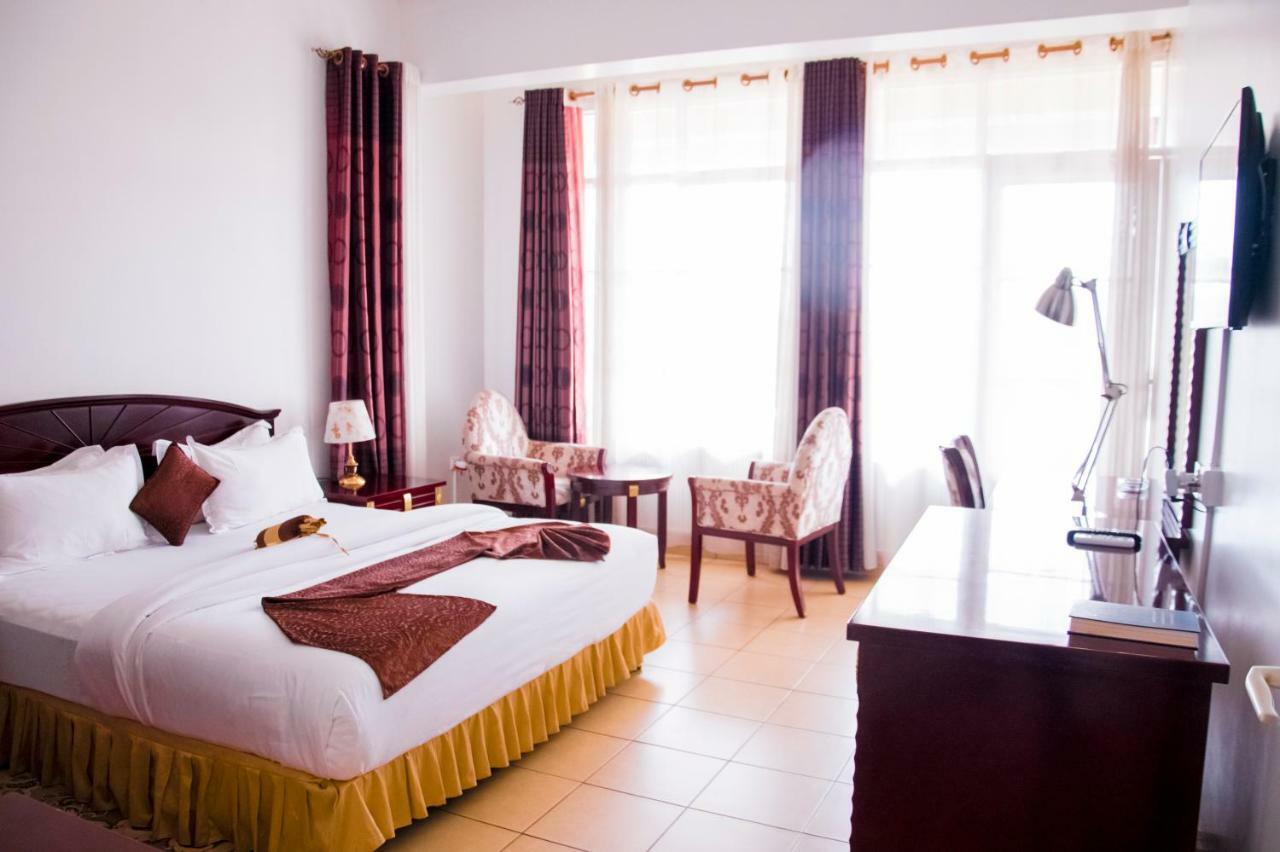 Quiet Haven Hotel Кигали Экстерьер фото