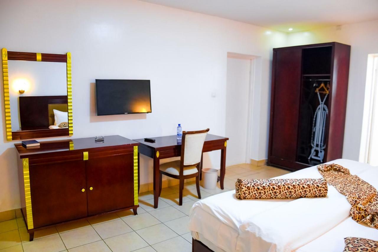 Quiet Haven Hotel Кигали Экстерьер фото