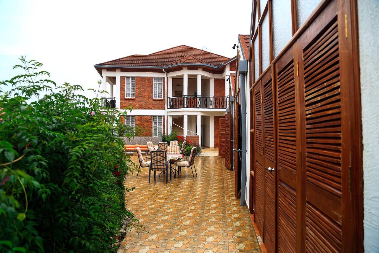 Quiet Haven Hotel Кигали Экстерьер фото